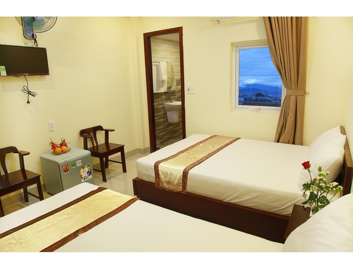 Thanh Nhan Hotel Da Nang Exterior photo